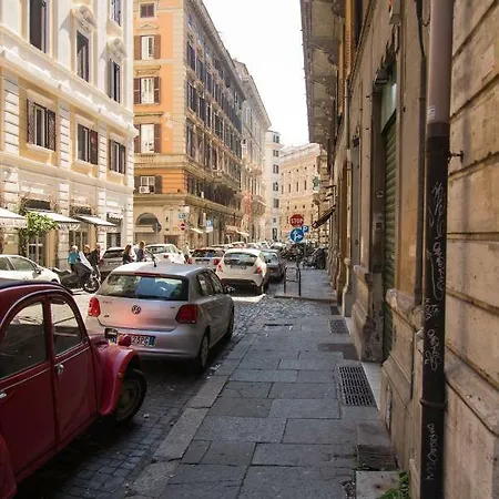 Il Palazzaccio * 로마